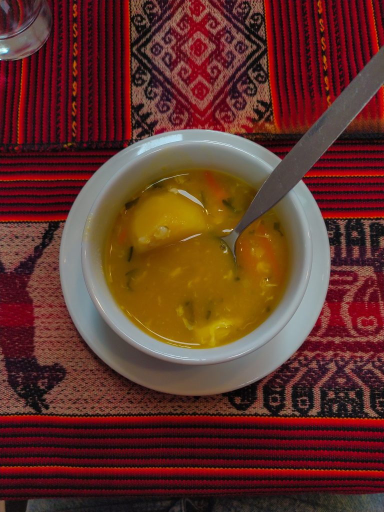 sopa de trigo en viaje a Cusco, Peru